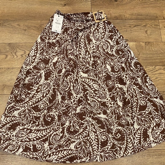 Zara Midi Pocket Skirt(S) - Picture 7 of 8